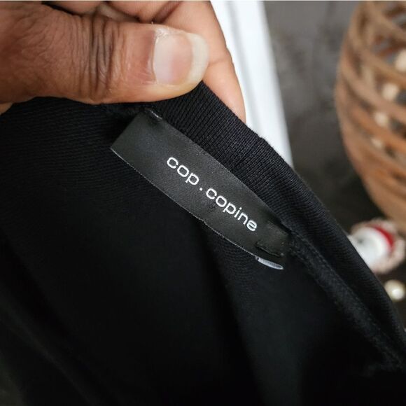 Cop.Copine  - Picture 9 of 11